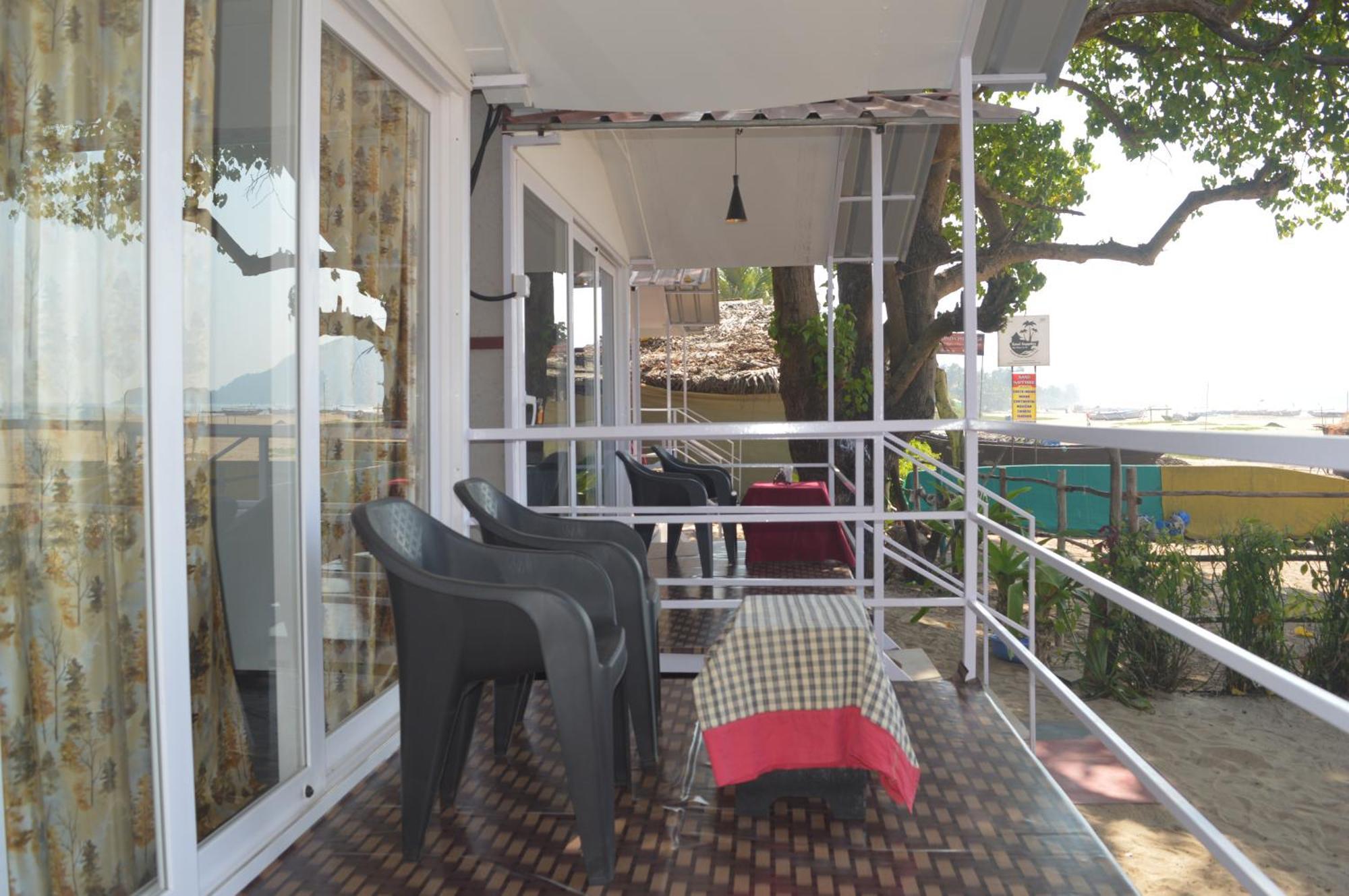 Riya Cottages And Beach Huts Agonda Exterior photo